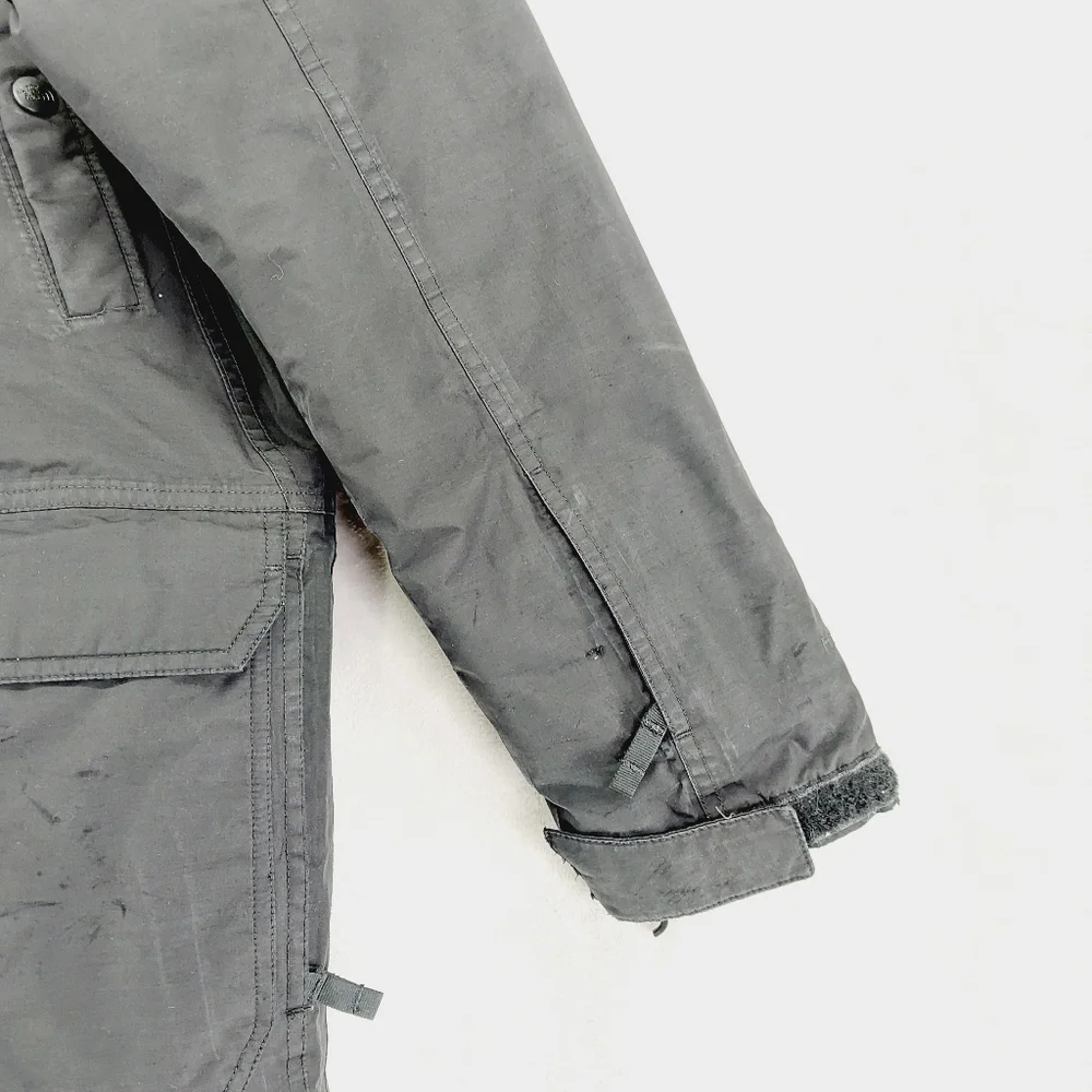The North Face Boy Black Side Pockets Hooded Zip Up Winter Jacket Z73